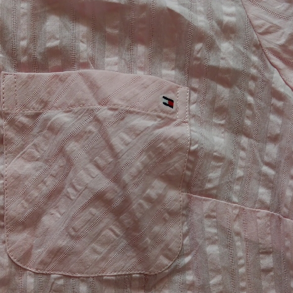 Tommy Hilfiger Pink Casual Button Down Shirt NWT - Picture 3 of 3
